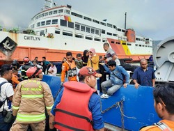 Api yang Membakar Kapal Feri di Laut Merak Berasal dari Truk