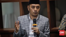 NasDem Sebut Surya Paloh Ingin Jokowi Berakhir <i>Soft Landing</i>