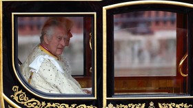 Raja Charles III Tiba di Lokasi Penobatan Westminster Abbey