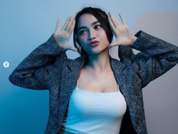 Arlida Putri Nyesel Kelewat Seksi