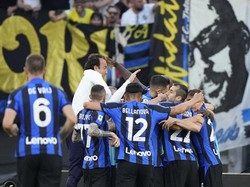 Inter Milan Tumbangkan AS Roma 2-0, Si Ular Masuk Empat Besar