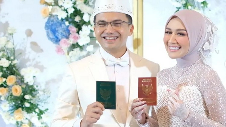 Sahrul Gunawan & Dine Mutiara menikah Sahrul Gunawan & Dine Mutiara menikah