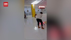 VIDEO: Menengok Genangan di Dalam Masjid Agung Dharmasraya