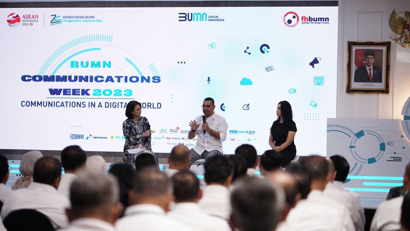 Perkembangan dunia digital membuat perusahaan perlu melihat media sosial sebagai alat