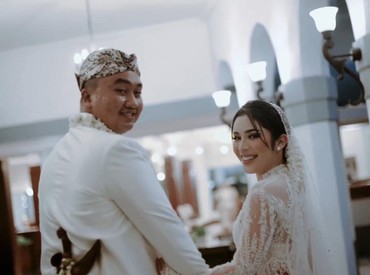 img-title Fay Nabila Sering Cemburu Usai Nikah, Suami Ternyata Bucin Parah