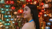 <p>Kemudian, namanya semakin dikenal setelah bergabung ke dalam grup vokal wanita Blink pada tahun 2012. (Foto: Instagram @febbyrastanty)<br /><br /><br /></p>