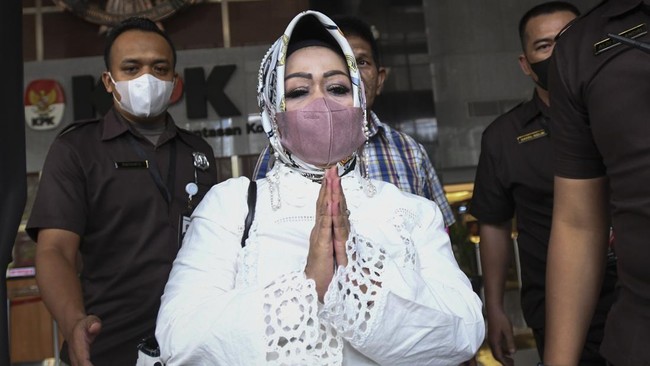 Deputi Pencegahan dan Monitoring KPK Pahala Nainggolan mengaku tak percaya dengan jumlah harta kekayaan Kadinkes Lampung Reihana Rp2,7 miliar.