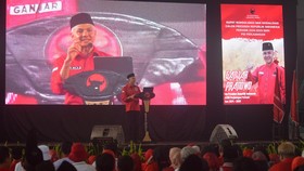 Ganjar Minta Relawan Tak Sebar Hoaks dan Jadi Tukang Bully