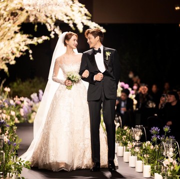 Deretan Selebriti Korea Pria yang Menikah dengan Kekasih di 2023 Usai Lama Berpacaran