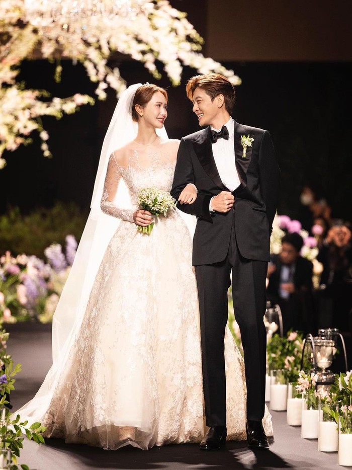 Pada Sabtu, (6/5) lalu, pasangan artis Korea Se7en dan Lee Da Hae resmi menikah./ Foto: instagram.com/se7enofficial