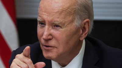 Biden: Solusi Dua Negara Jamin Keamanan Rakyat Israel dan Palestina Presiden Joe Biden mengatakan solusi dua negara merupakan cara untuk menjamin keamanan jangka panjang rakyat Israel dan Palestina.