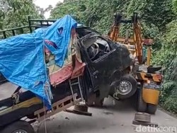 6 Atlet Arung Jeram Jadi Korban Pikap Masuk Jurang di Asahan