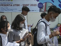 Peserta UTBK 2023 Perempuan Boleh Berdandan atau Tidak? Ini Ketentuannya