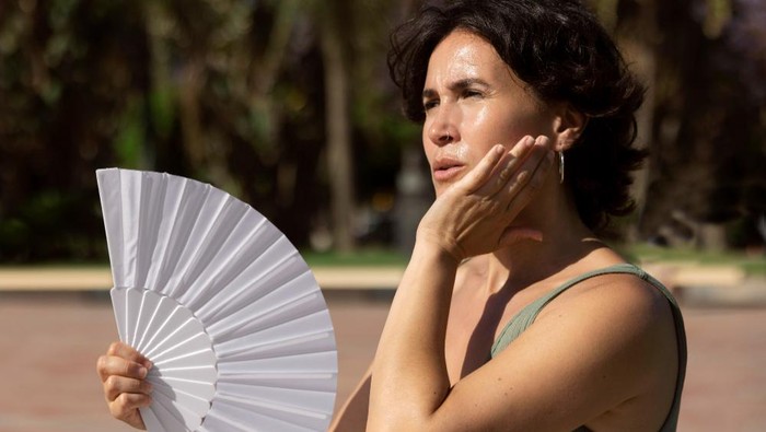 Suhu Udara Memanas, Lakukan 5 Cara Perawatan Mudah Ini Agar Kulit Tetap Sehat, Yuk Beauties!