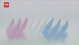 VIDEO: Momen Tim Aerobatik The Red Arrows Hibur Keluarga Kerajaan