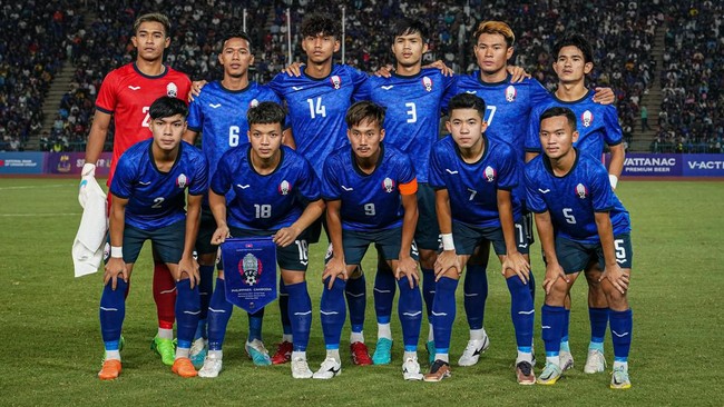 Pelatih timnas Kamboja U-22 Ryu Hirose menyalahkan ribuan fans Kamboja yang hadir di Olympic Stadium usai dikalahkan Myanmr di SEA Games 2023.
