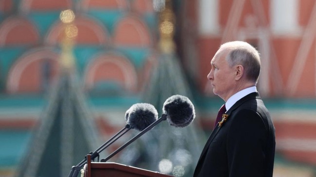 Pemerintah Putin melarang pejabat senior resign selama perang. Dicap pengkhianat dan diancam hukuman pidana.