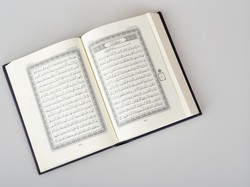 Surat An-Naba: Bacaan Lengkap, Asbabun Nuzul dan Keutamaannya