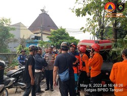 Bocah 7 Tahun Hanyut di Sungai Tangsel, BPBD Bantu Pencarian
