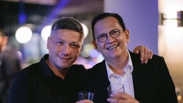 img-title Gading Marten Sudah Kenalkan Medina Dina ke Keluarga tapi Belum...