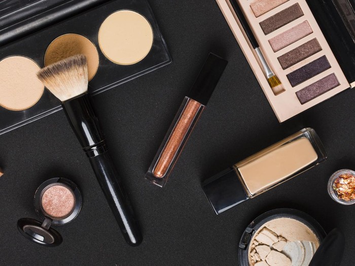 Ilustrasi produk makeup