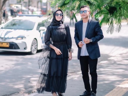 Jadi Momen Mahal, Intip 5 Foto Prewedding Netizen Bareng Presiden Jokowi