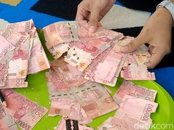 Viral Duit Puluhan Juta Rusak di Pekalongan, Begini Cerita Pemiliknya