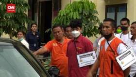 VIDEO:Achiruddin Dan Aditya Jalani Rekonstruksi, Ken Hadir Via Virtual