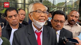 VIDEO: KPK Tak Ijinkan Kuasa Hukum Lukas Enembe Didampingi Pengacara