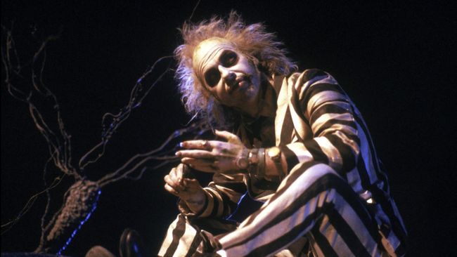 Sutradara Tim Burton menyebut proses pengerjaan film sekuel Beetlejuice 2 sudah mencapai 99 persen.