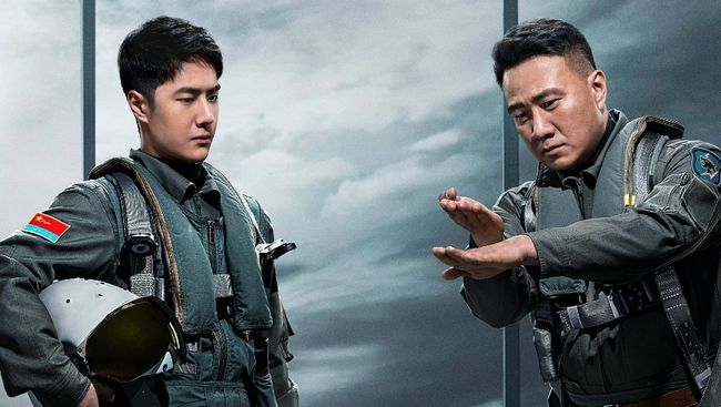Sinopsis Born to Fly, film China terbaru Wang Yibo tentang risiko yang dihadapi pilot uji coba dalam menyempurnakan pesawat tempur.