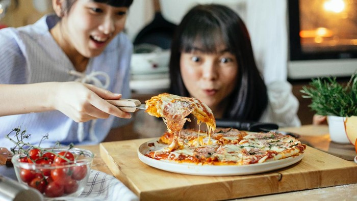 Ingin Rambut Tebal? Hindari 7 Makanan dan Minuman Ini Untuk Cegah Kerontokan