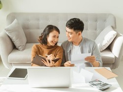 Ngobrol Keuangan Bareng Pacar, Ini yang Perlu Dibahas!