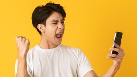 Budaya FOMO Punya Andil Dorong Banyak Orang Berjudi Online