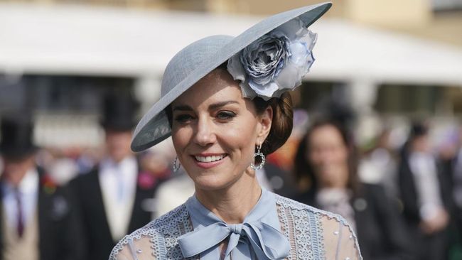 Di tengah kesibukannya yang padat, Princess of Wales Kate Middleton tetap tampil segar dan awet muda. Apa rahasia awet muda Kate Middleton?