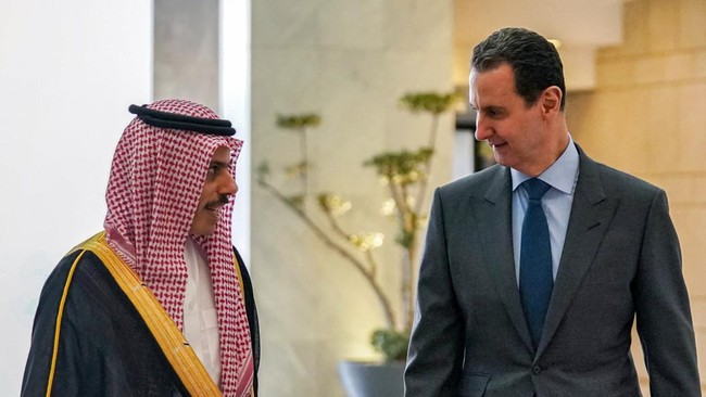 Arab Saudi sepakat menormalisasi hubungan dengan Suriah dan akan membuka lagi kedutaan besarnya di Damaskus.