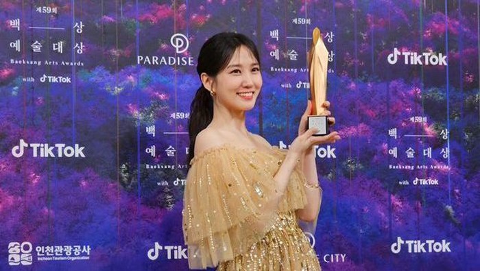 3 Aktris Korea yang Berhasil Meraih 'Grand Prize' di Baeksang Arts Awards dari Masa ke Masa