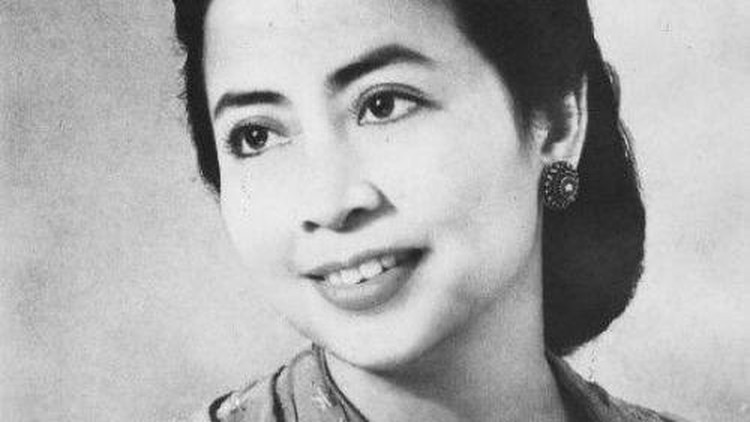 Sulianti Saroso menjadi ikon google doodle hari ini. Ia dokter wanita asal Indonesia yang namanya dipakai pada RSPI di Jakarta. Ini sosok Sulianti Saroso.