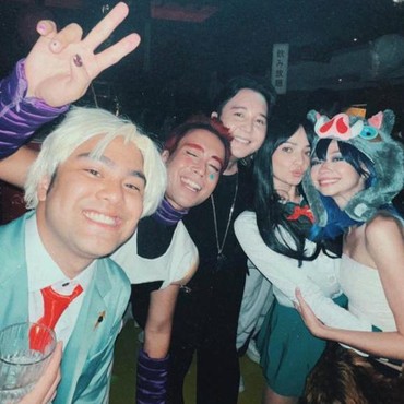 10 Potret Artis Cosplay Anime di Ultah Geng Aries, Anya Geraldine Jadi Nami