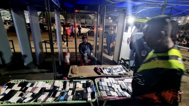 Lokasi tanding cabang olahraga sepak bola dan bola voli SEA Games 2023 Stadion Olympic di Phnom Penh, Kamboja, merupakan zona bebas power bank.