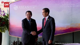 VIDEO: PM Kamboja Minta Maaf Insiden Bendera RI Terbalik di SEA Games
