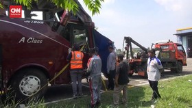 VIDEO: KNKT Ungkap 2 Kesimpulan Awal Penyebab Bus Masuk Sungai di Guci