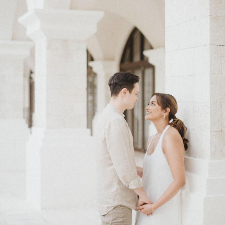 <p>Adik Maudy Ayunda, Amanda Khairunnisa, membagikan potret terbaru bersama suami bulenya yang bernama Tavan Dutton. (Foto: Instagram @akhairunnisa)<br /><br /><br /></p>