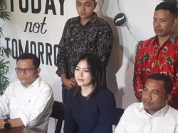 Arfita Mau Pisah dengan Yama Carlos Karena Ingin Kembali ke Jalan yang Benar