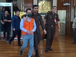 Setelah Eks Rektor, Kini Dosen UIN Suska Riau Ditahan Kejari Pekanbaru