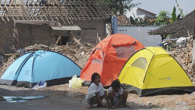 FOTO: Eksekusi Rumah Terdampak Pembangunan Jalan Tol Solo-Yogyakarta