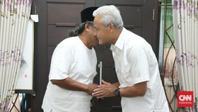 Sowan ke Gus Muwafiq, Ganjar Diberi Pesan Khusus Jika Jadi Presiden
