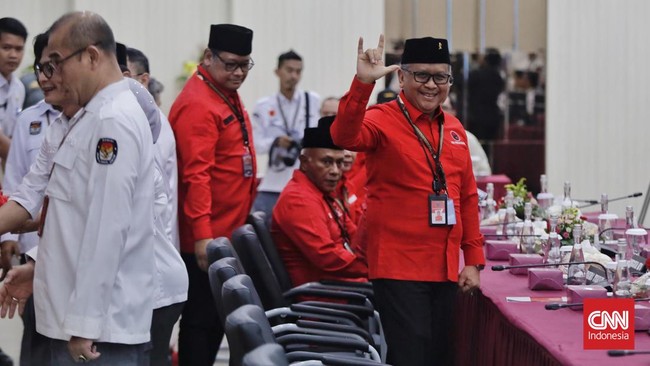 Sekjen PDIP Hasto Kristiyanto bicara soal dalih ketidakhadiran Wali Kota Solo Gibran Rakabuming Raka di acara pertemuan Kepala Daerah dari PDIP se-Jateng.