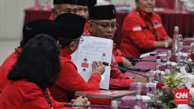 DPD PDIP DKI Jakarta tak khawatir dengan ulah Cinta Mega bermain gim saat rapat paripurna DPRD akan berpengaruh terhadap elektabilitas partai pada Pemilu 2024.
