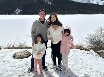 5 Potret Liburan Maya Septha Bersama Suami dan 3 Anak di Amerika Serikat